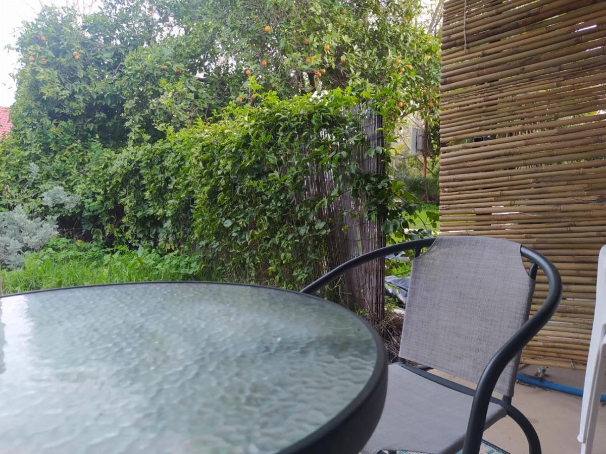 Ferienwohnung אצלנו בקיבוץ Amir Exterior foto